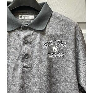 MLB New York Yankees Men's Large Genuine‎ Merchandise Polyester Polo